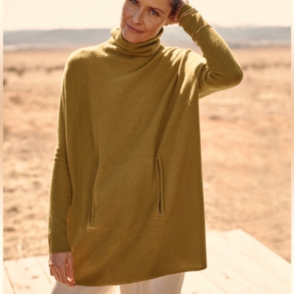 Garnet Hill cashmere Oversized Kangaroo Pocket Turtleneck Sweater